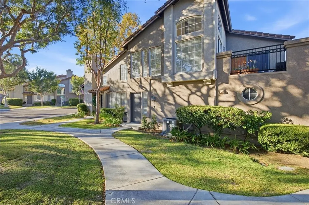 19 Indigo Aliso Viejo, CA 92656