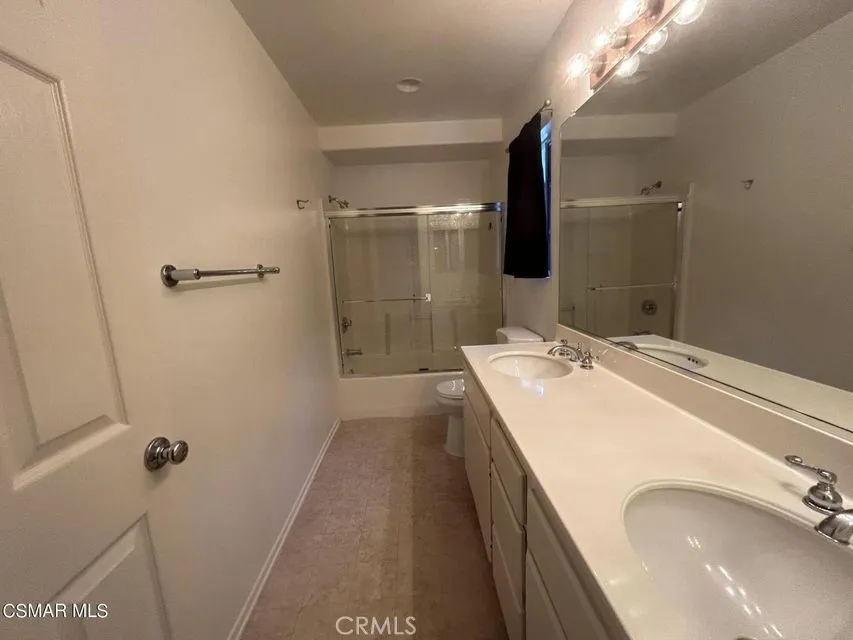 1407 Oak Trail Street Newbury Park, CA 91320