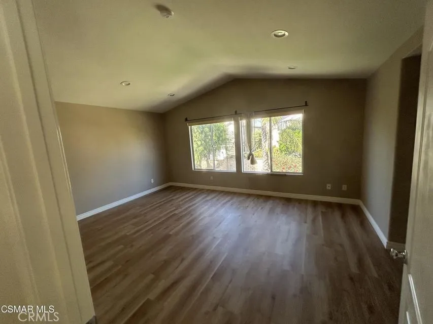 1407 Oak Trail Street Newbury Park, CA 91320