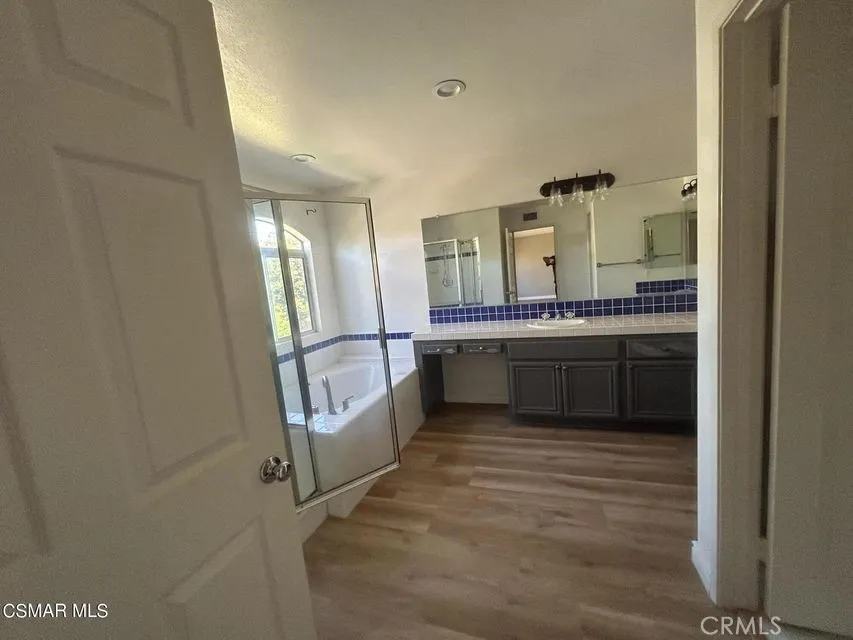 1407 Oak Trail Street Newbury Park, CA 91320