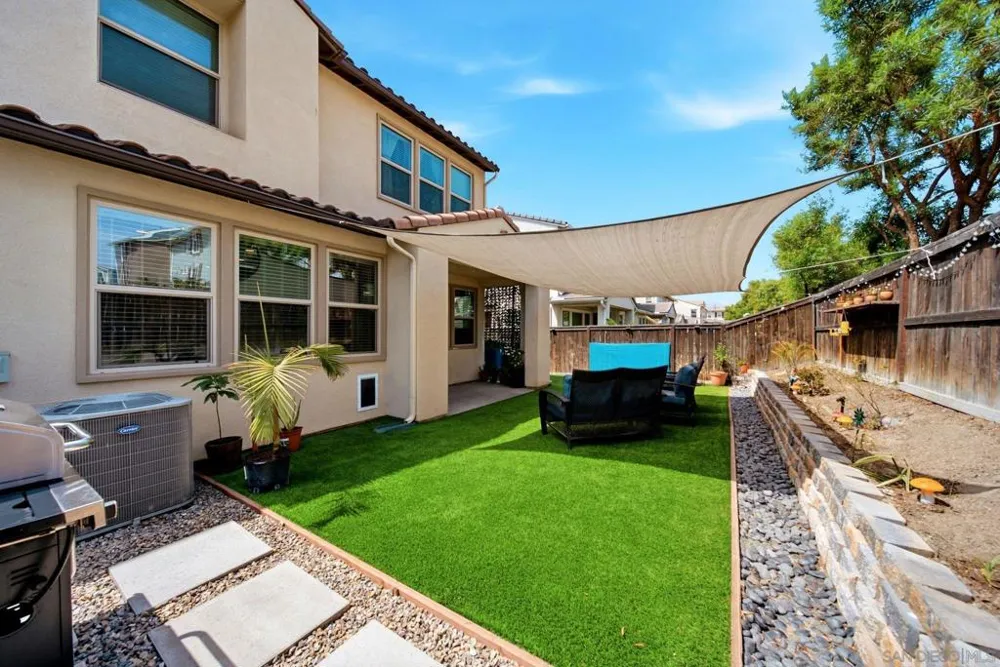 1165 Calle Oroblanco #1 Chula Vista, CA 91913