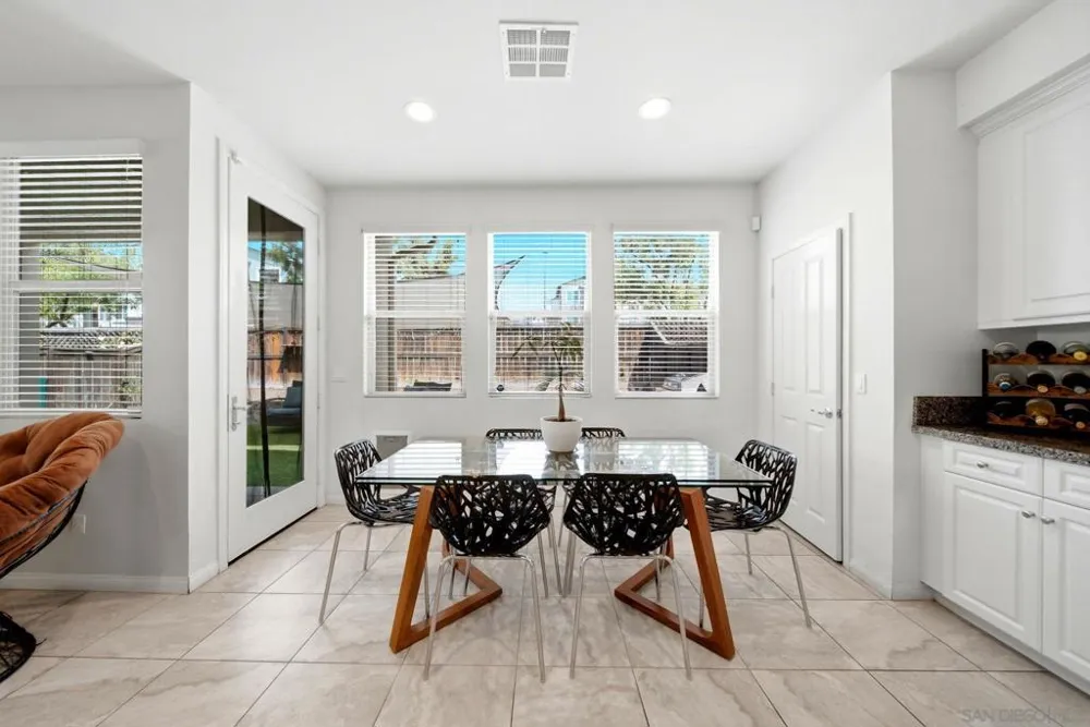 1165 Calle Oroblanco #1 Chula Vista, CA 91913