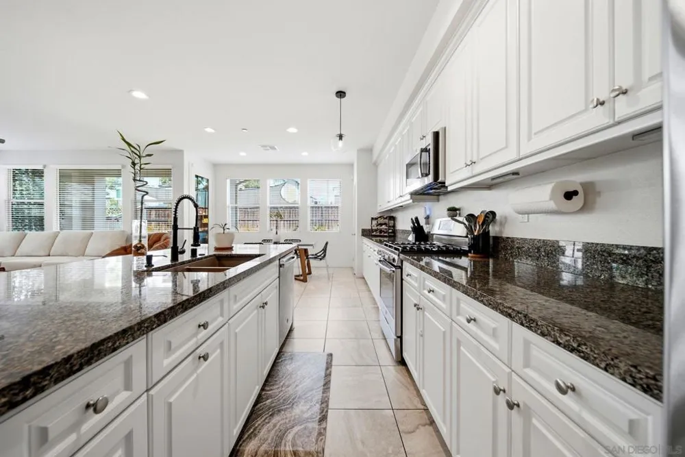 1165 Calle Oroblanco #1 Chula Vista, CA 91913