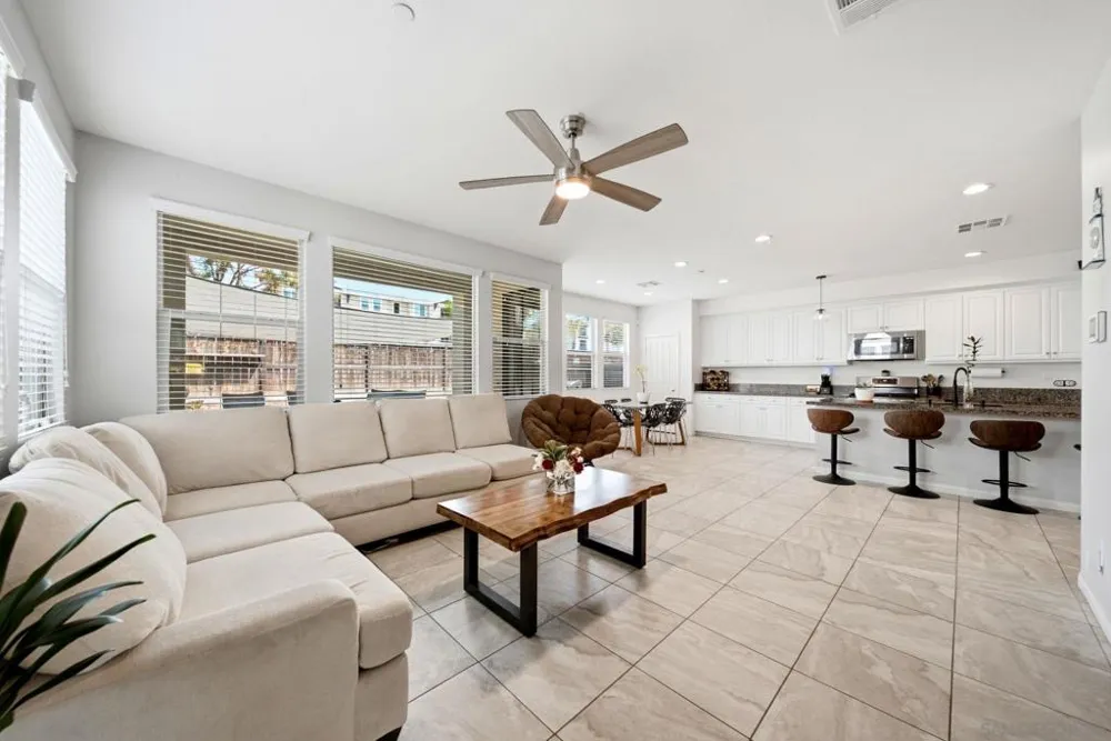 1165 Calle Oroblanco #1 Chula Vista, CA 91913
