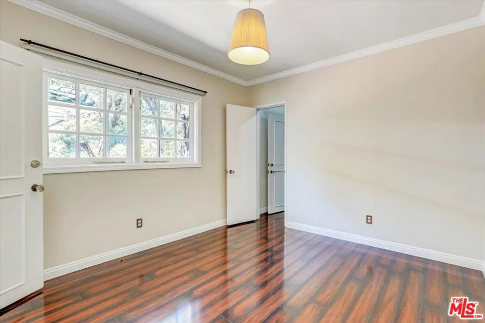 2200 Outpost Drive Los Angeles, CA 90068