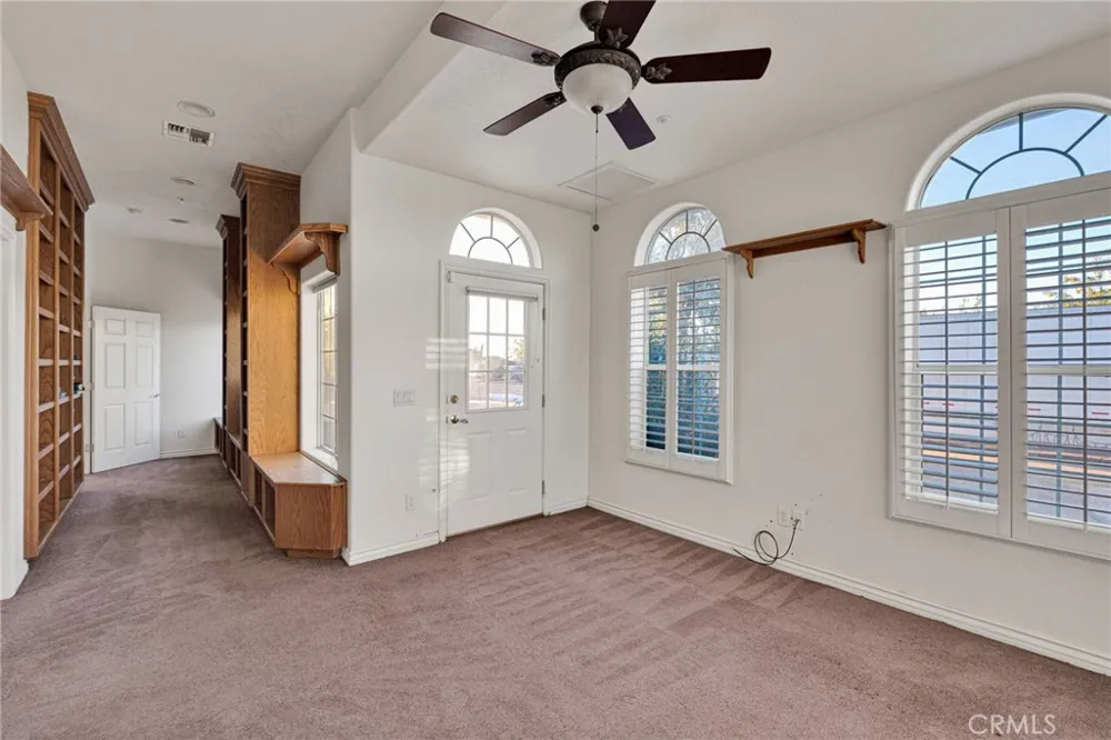 8250 Cataba Oak Hills, CA 92344