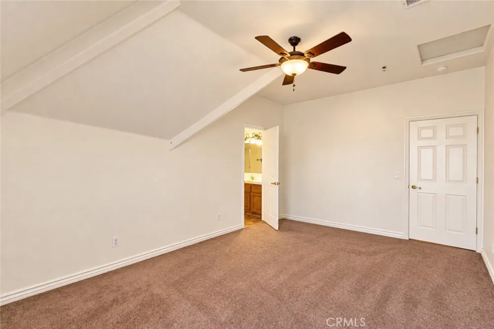 8250 Cataba Oak Hills, CA 92344