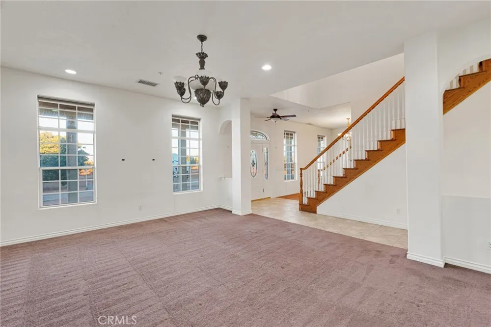 8250 Cataba Oak Hills, CA 92344