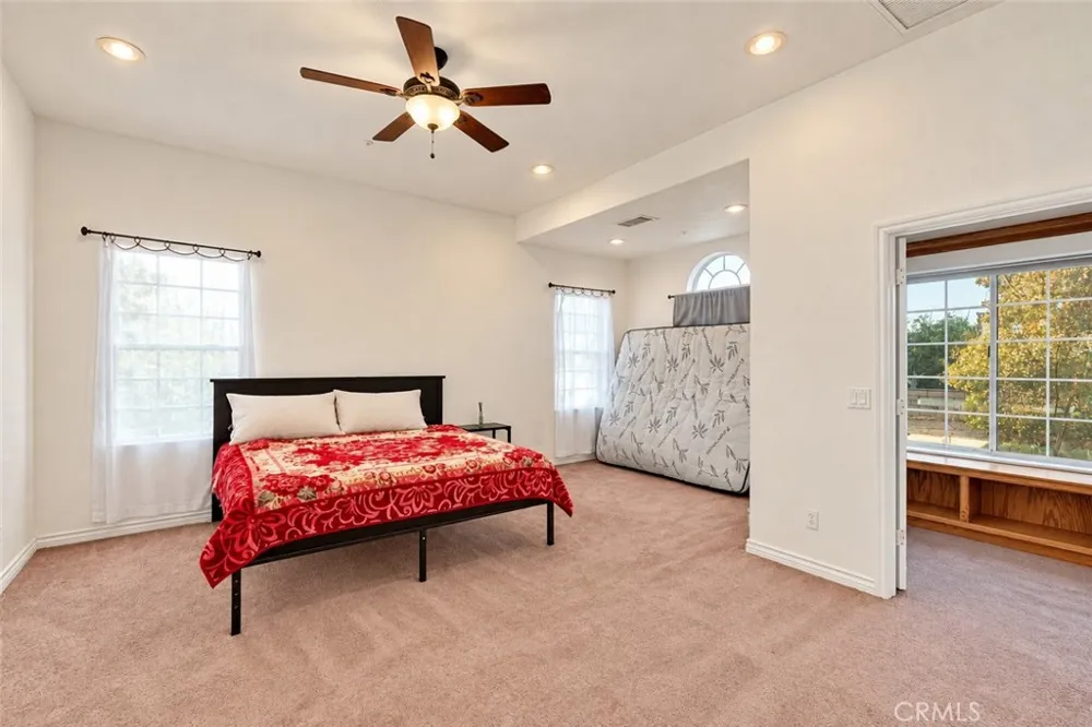 8250 Cataba Oak Hills, CA 92344