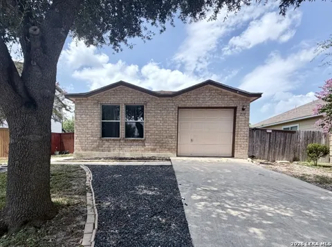 739 Inks Farm