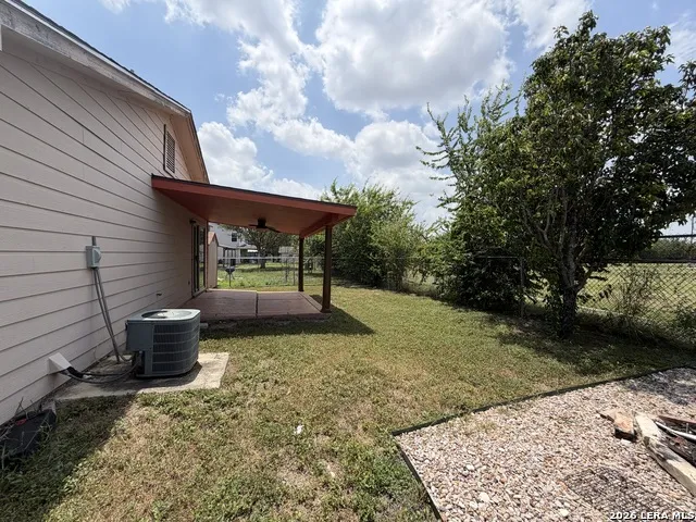 739 Inks Farm San Antonio, TX 78228