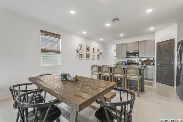 10919 Apple Dumpling Grv San Antonio, TX 78224