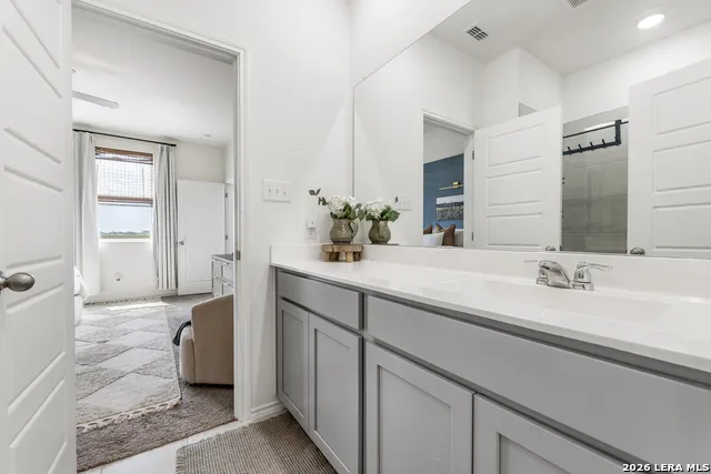10919 Apple Dumpling Grv San Antonio, TX 78224