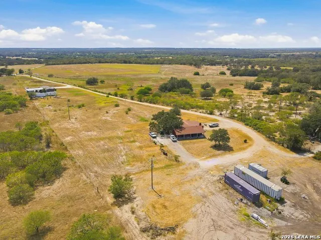 1155 JONES RD Kingsbury, TX 78638
