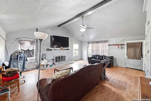 1155 JONES RD Kingsbury, TX 78638