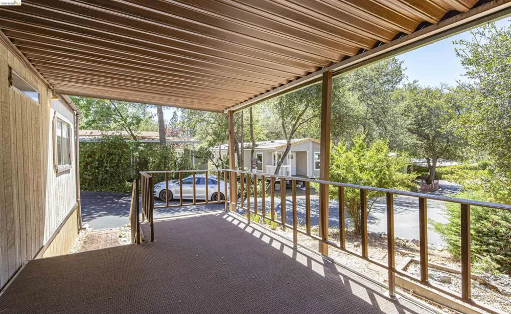 10956 Green Columbia, CA 95310