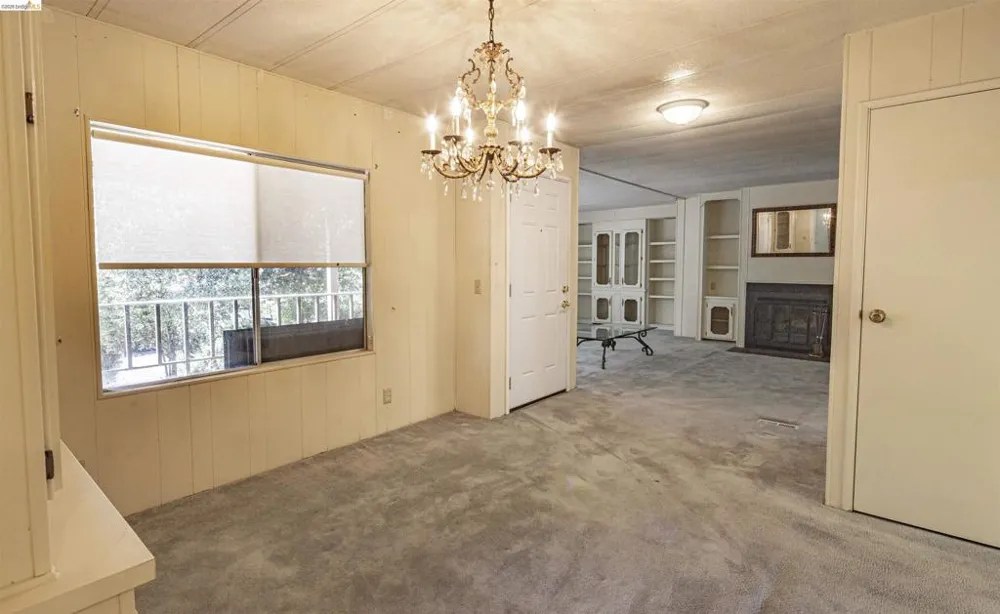 10956 Green Columbia, CA 95310