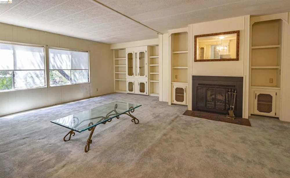 10956 Green Columbia, CA 95310
