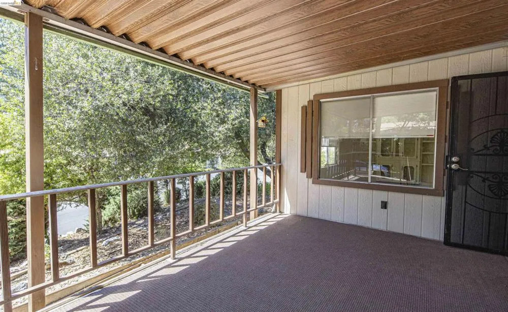 10956 Green Columbia, CA 95310