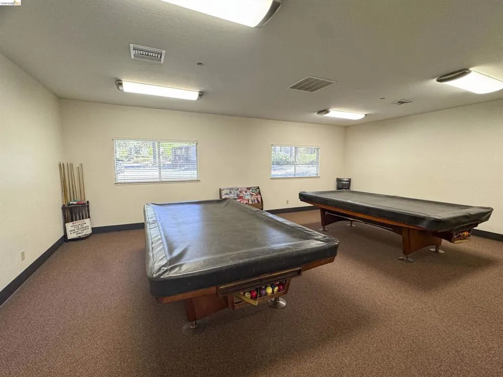 10956 Green Columbia, CA 95310