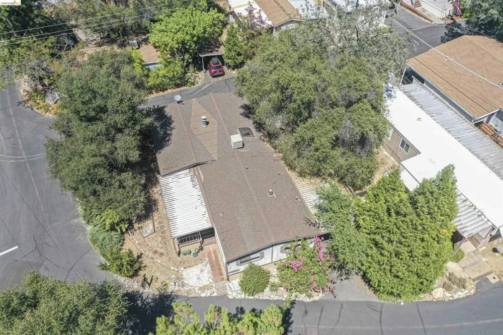 10956 Green Columbia, CA 95310