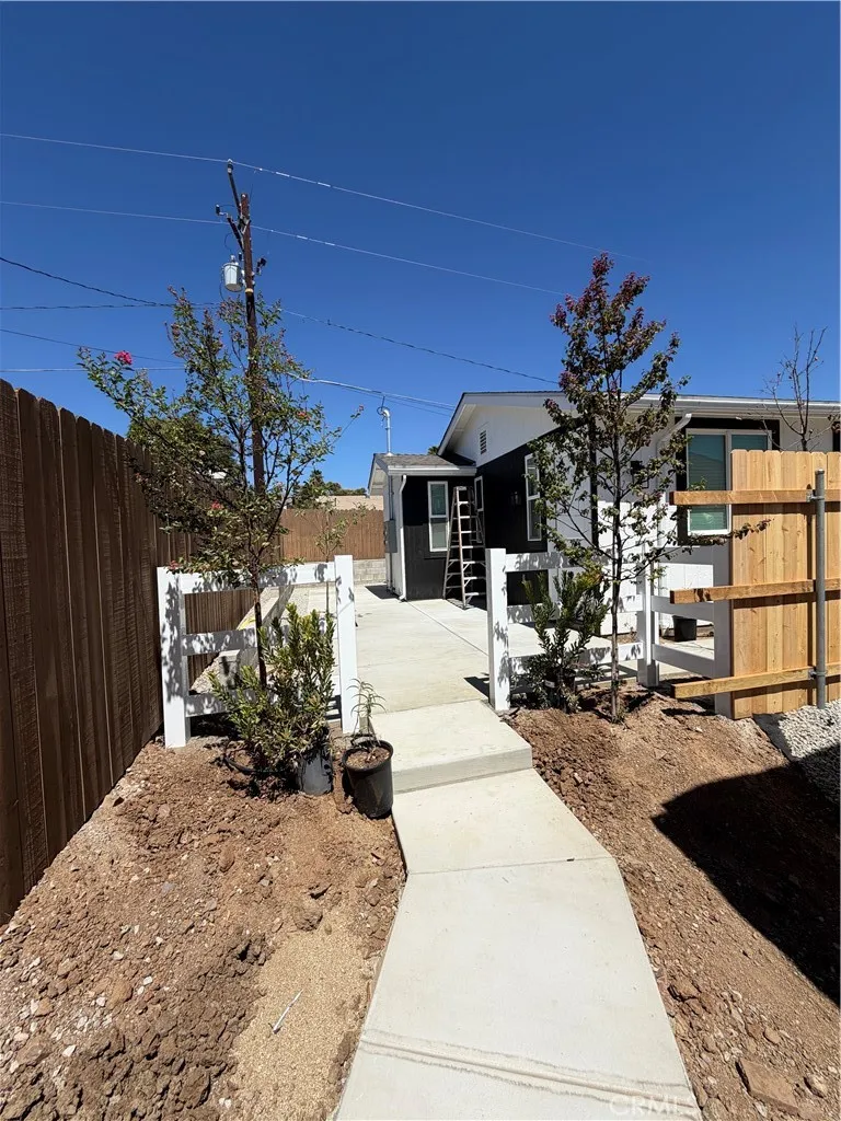 23560 Vista Way Menifee, CA 92587