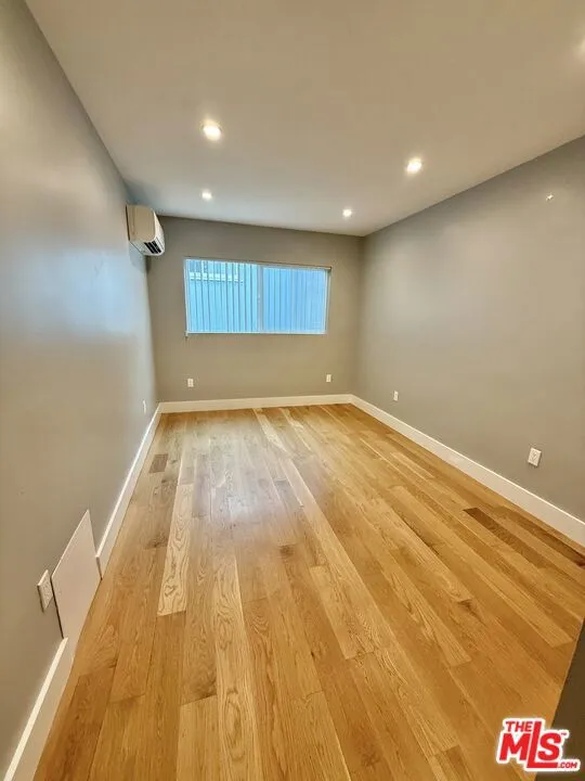 724 Ashland Avenue #2 Santa Monica, CA 90405