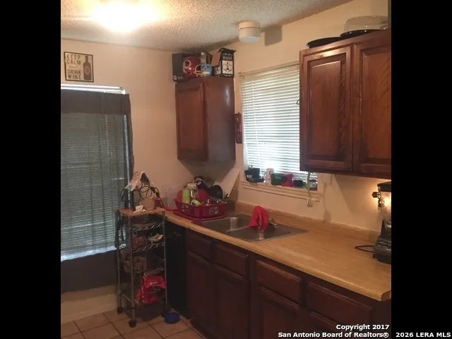 7251 Brandyridge San Antonio, TX 78250