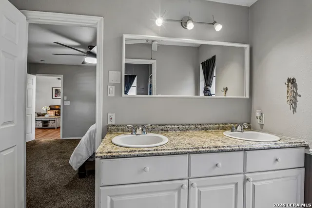 15118 Sun Spur St San Antonio, TX 78232