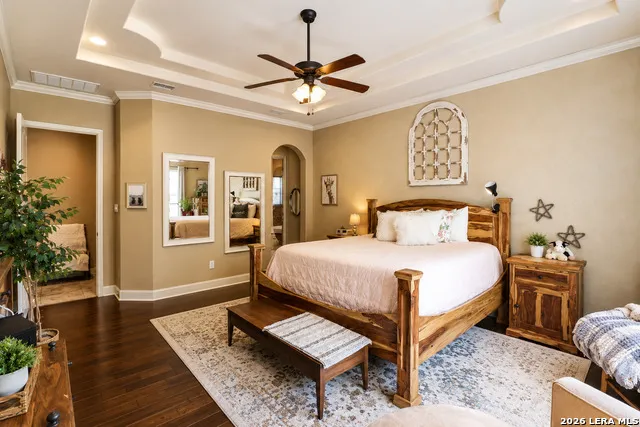105 Abrego Crossing Floresville, TX 78114