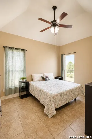 105 Abrego Crossing Floresville, TX 78114