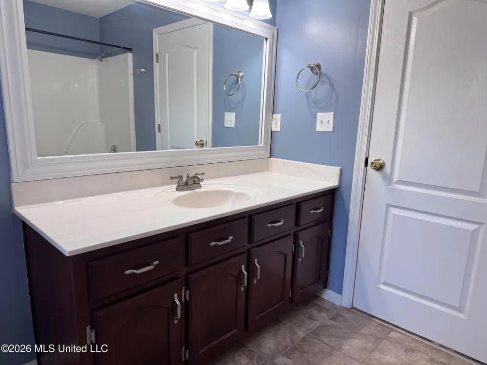 2761 Dickens Place Drive Southaven, MS 38671