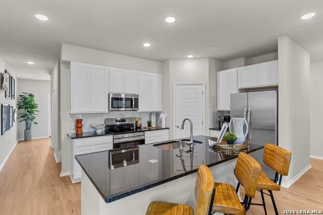 6016 Lakeview Pointe San Antonio, TX 78244