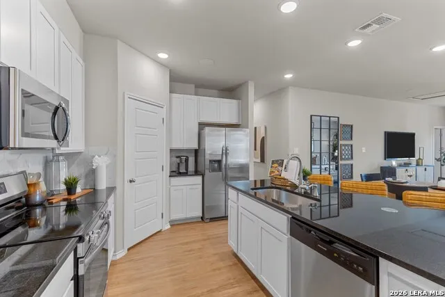 6016 Lakeview Pointe San Antonio, TX 78244