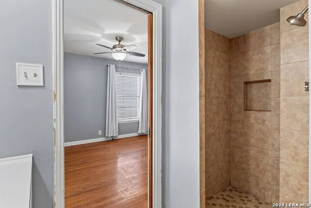 406 E RECTOR ST San Antonio, TX 78216