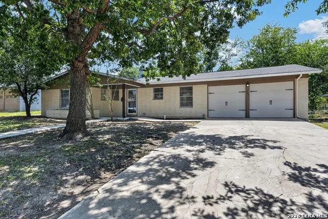 406 E RECTOR ST San Antonio, TX 78216