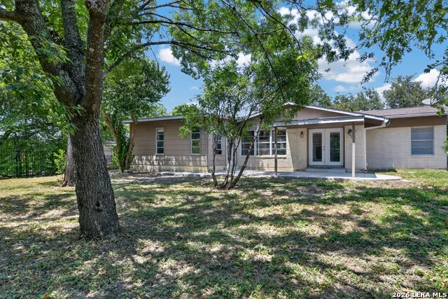 406 E RECTOR ST San Antonio, TX 78216