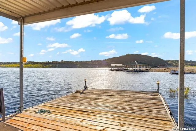 781 Lookout Dr Lakehills, TX 78063