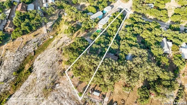 781 Lookout Dr Lakehills, TX 78063