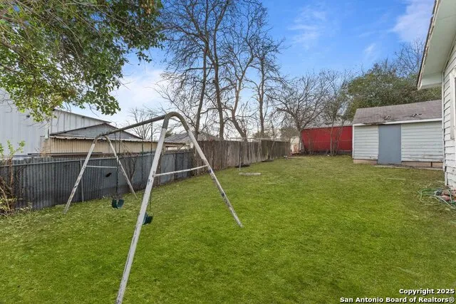 1932 E HIGHLAND BLVD San Antonio, TX 78210