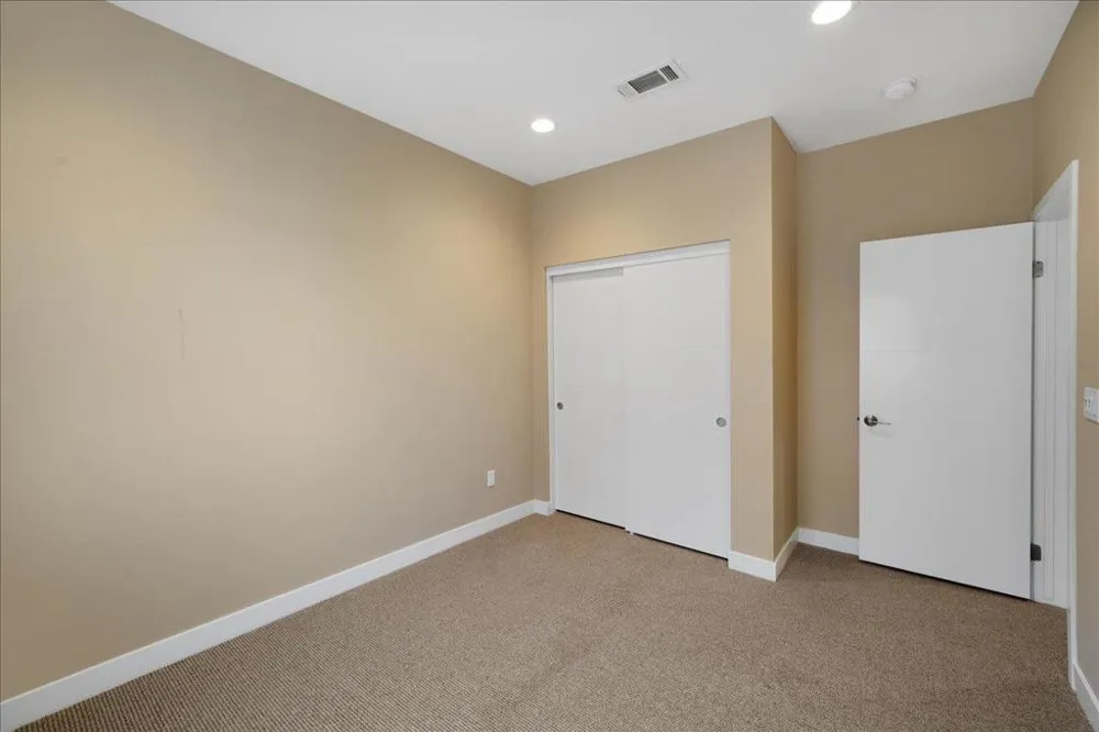 312 Bridgewater Way #1 Gardena, CA 90247