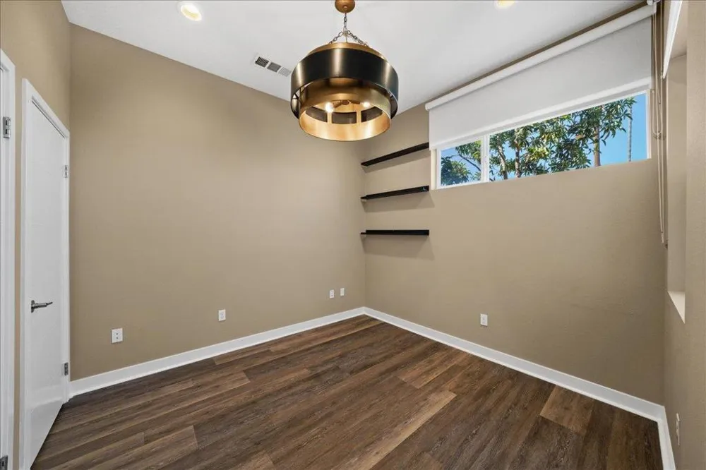 312 Bridgewater Way #1 Gardena, CA 90247