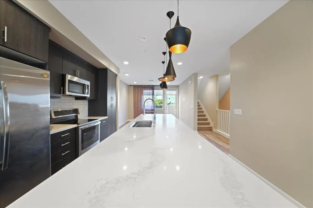 312 Bridgewater Way #1 Gardena, CA 90247