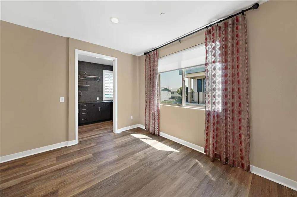 312 Bridgewater Way #1 Gardena, CA 90247