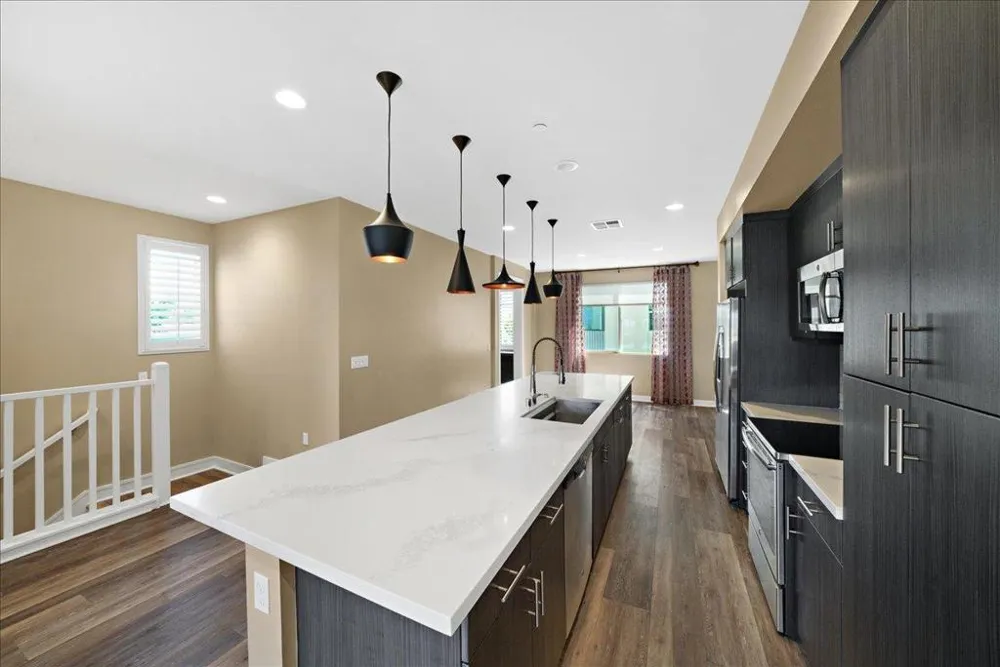 312 Bridgewater Way #1 Gardena, CA 90247