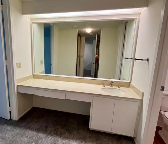 6227 Shelter Creek Lane San Bruno, CA 94066