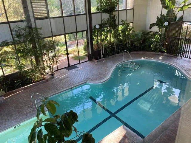 6227 Shelter Creek Lane San Bruno, CA 94066
