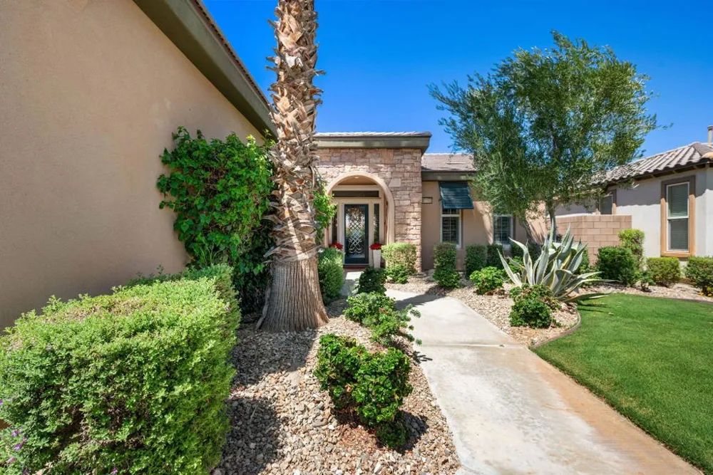 81160 Red Rock Road La Quinta, CA 92253