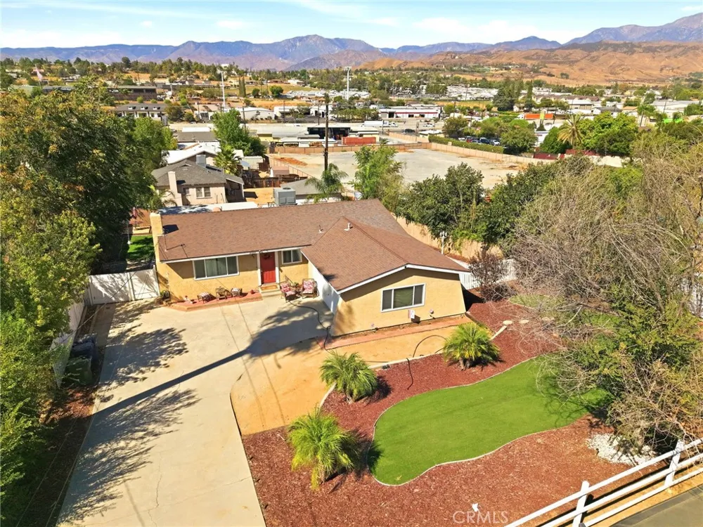 31642 Florida Street Redlands, CA 92373