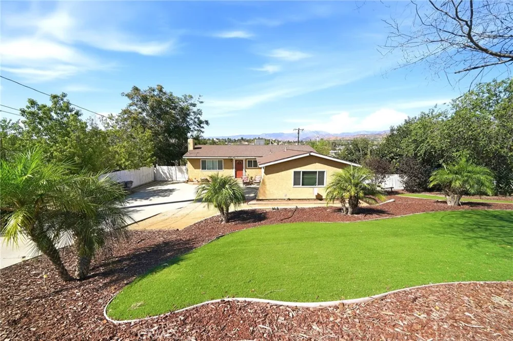 31642 Florida Street Redlands, CA 92373